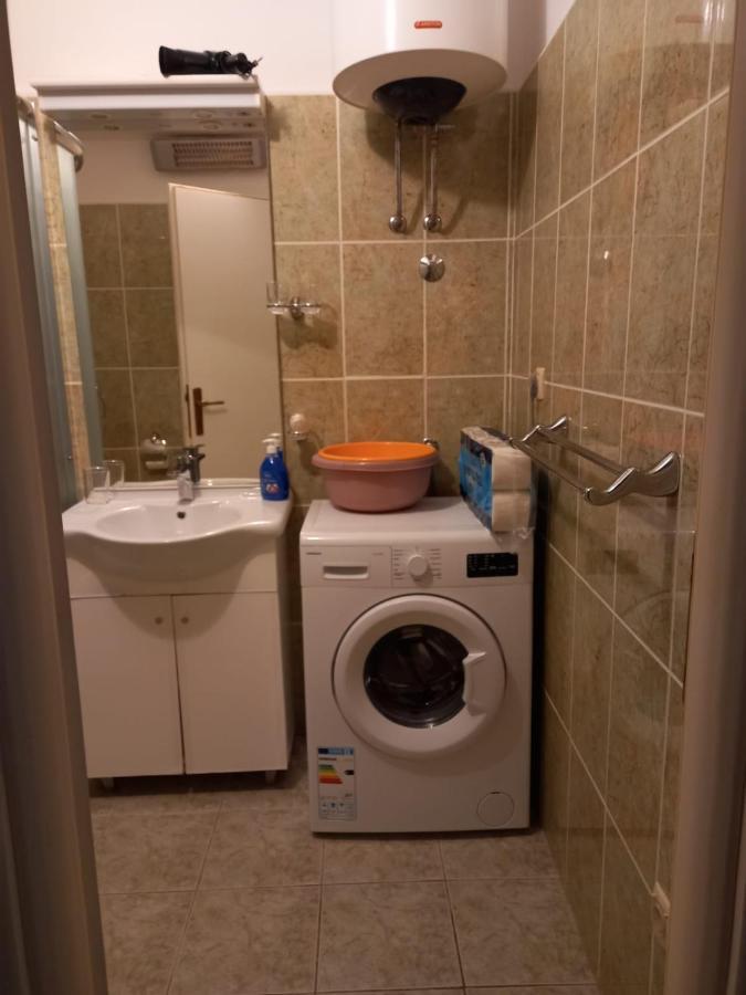 Appartement Jelena à Omiš Extérieur photo